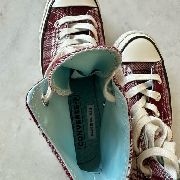 BRAND NEW CONVERSE FALL PLAID BURGUNDY/WHITE CHUCKS - Picture 7 of 7
